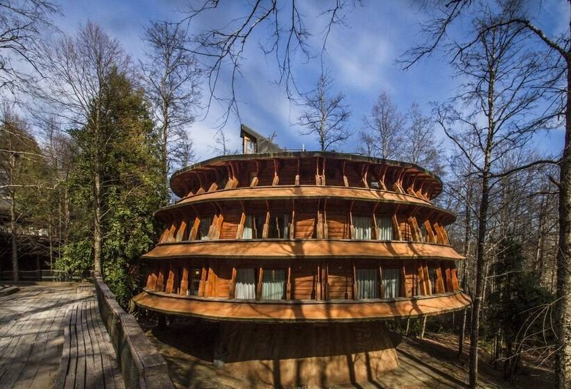 Hotel Huilo Huilo Reino Fungi