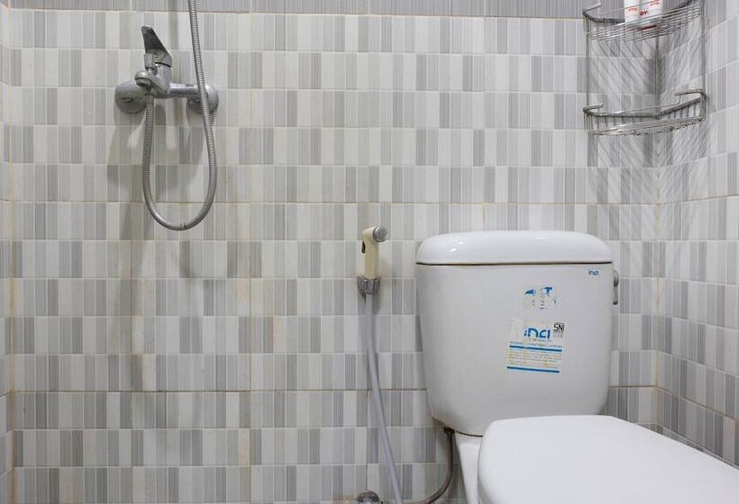 هتل The Kost Tdm 2 By Oyo Rooms