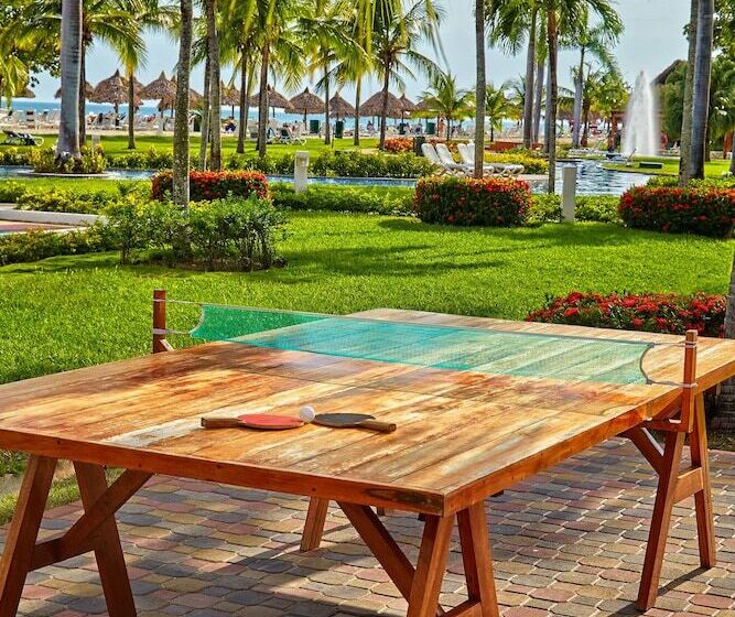 ホテル Royal Decameron Panama Plus   All Inclusive