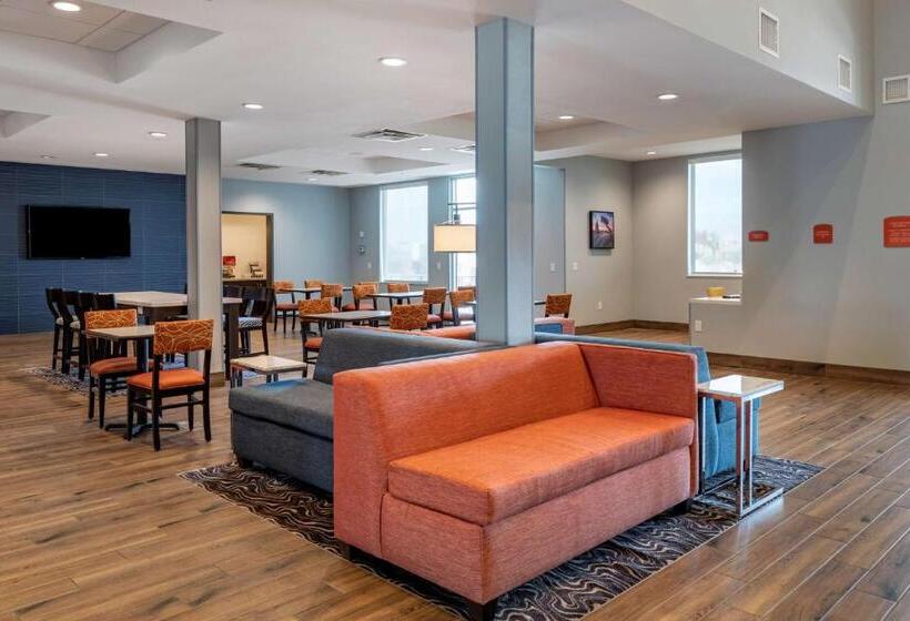 ホテル Best Western Plus Desert View Inn & Suites