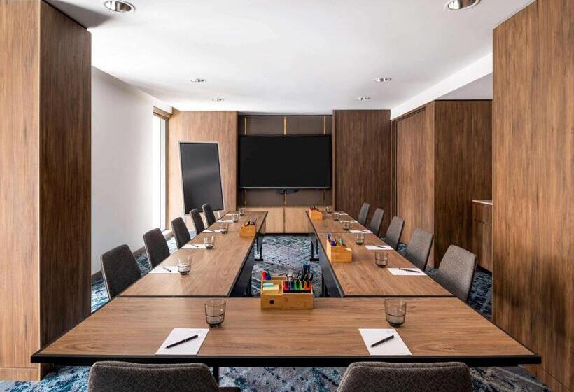 Novotel Perth Murray Street