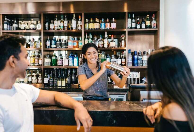 Novotel Perth Murray Street