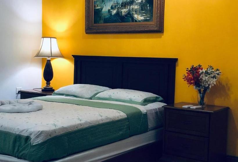 فندق Luxury Inn Matale