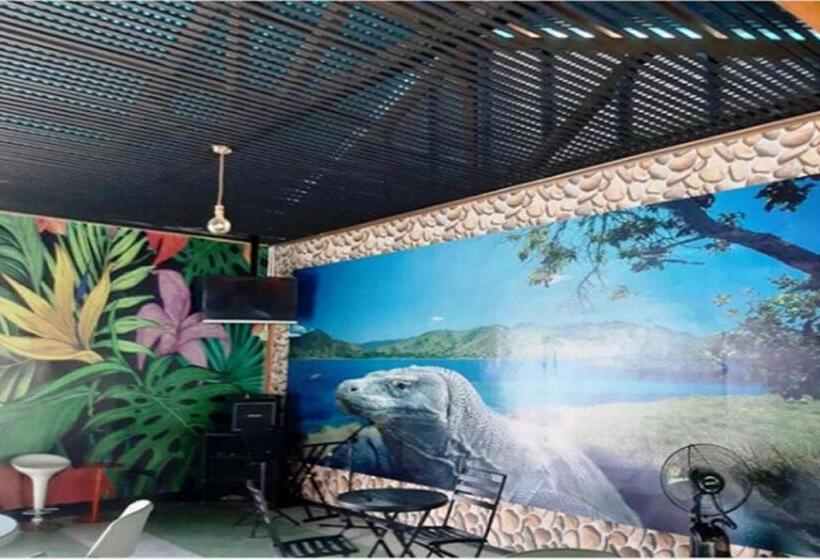 هتل Villa Alam Flores Komodo Labuan Bajo Mitra Reddoorz