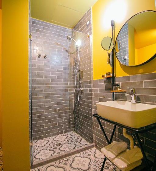 בית מלון כפרי Cathedral Boutique