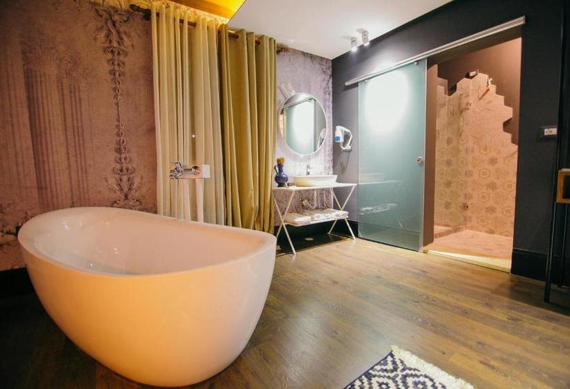 בית מלון כפרי Cathedral Boutique