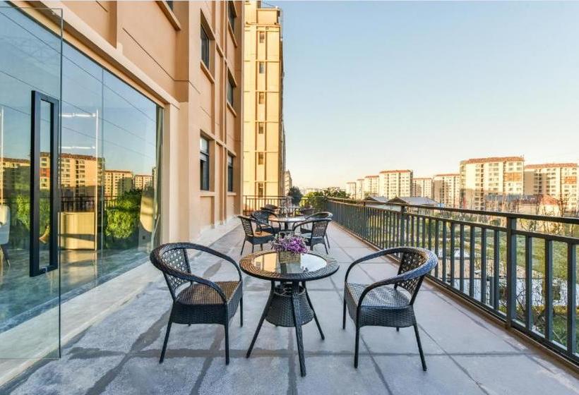 هتل Lavande Kunming Changshui Airport