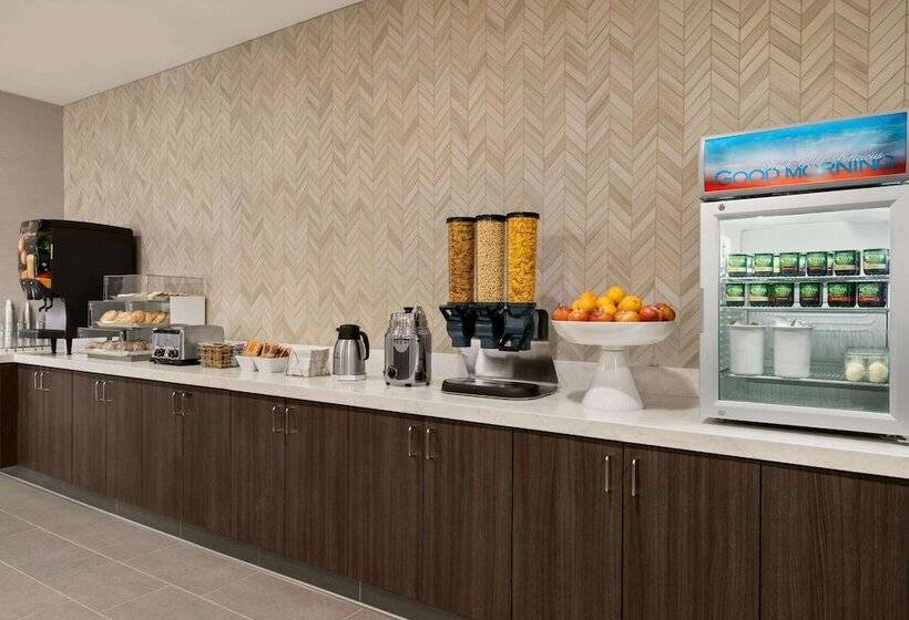 Отель Laquinta Inn & Suites By Wyndham San Bernardino