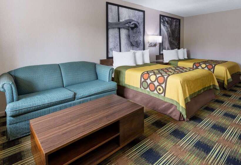 هتل Super 8 By Wyndham Williamsburg/historic Area