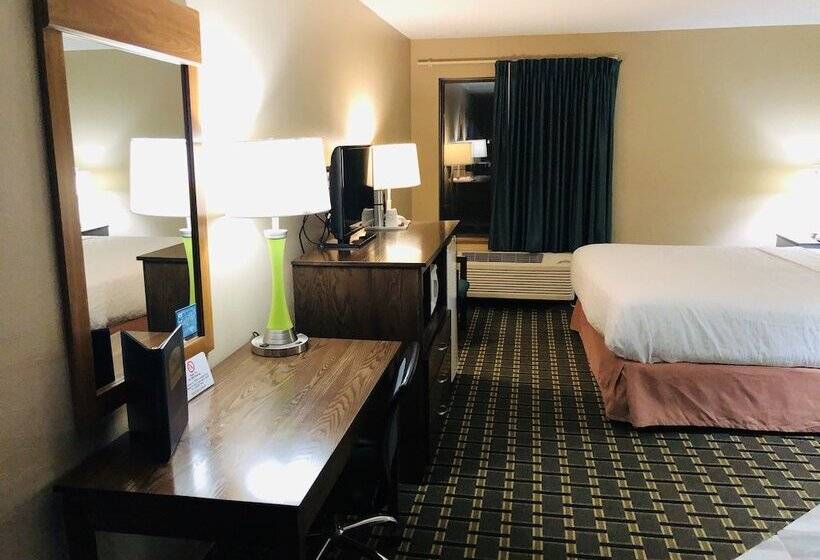 فندق على الطريق Americinn By Wyndham Columbus Wisconsin
