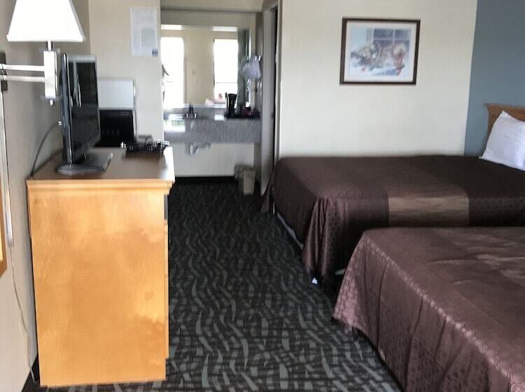 モーテル Carolina Inn & Suites Of Lake Norman