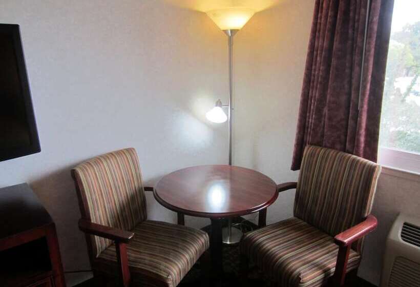 فندق على الطريق Cherry Orchard Inn