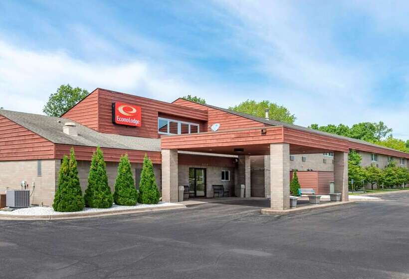 فندق على الطريق Coratel Inn & Suites By Jasper River Falls