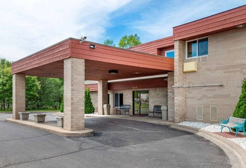 فندق على الطريق Coratel Inn & Suites By Jasper River Falls