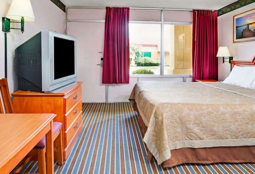 فندق على الطريق Magnuson Hotel Jacksonville Downtown