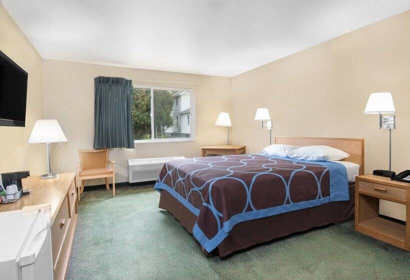 모텔 Northwoods Inn And Suites