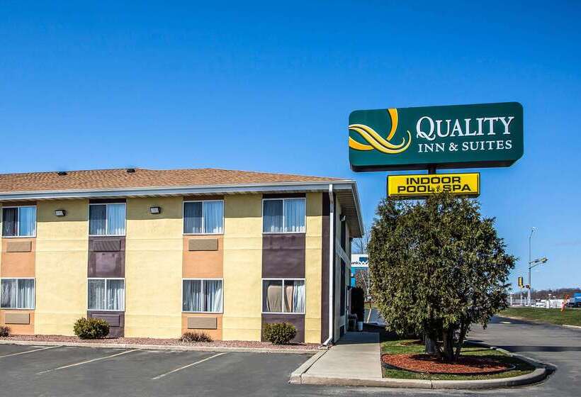 汽车旅馆  Quality Inn & Suites