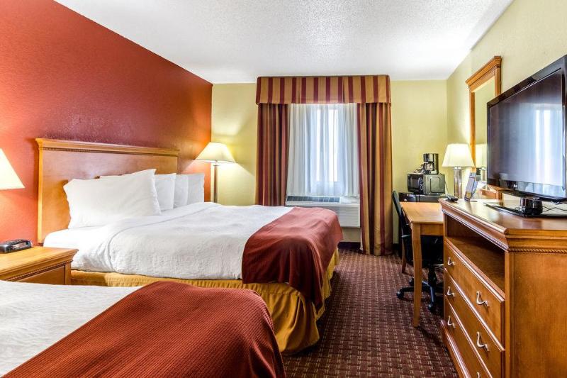 فندق على الطريق Rodeway Inn & Suites Jacksonville Near Camp Lejeune