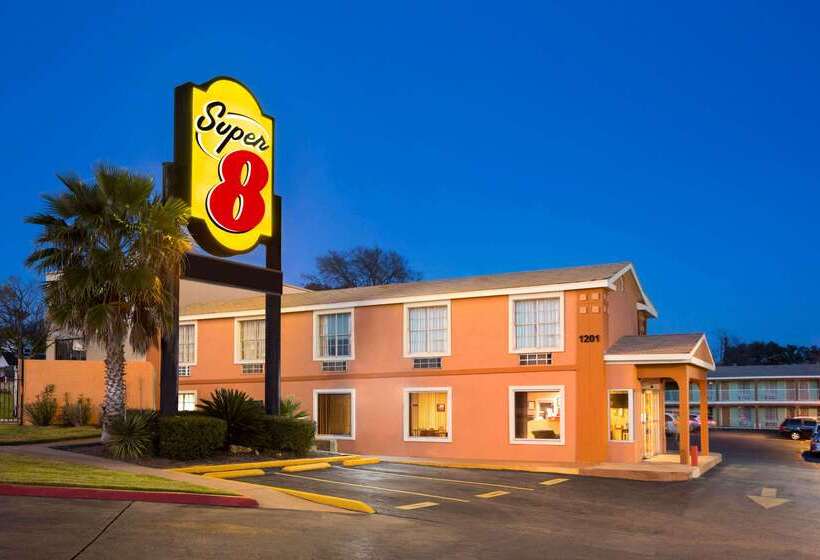 مُتل Super 8 By Wyndham Austin Downtown/capitol Area