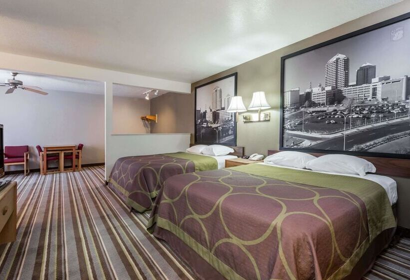 فندق على الطريق Super 8 By Wyndham Bernalillo