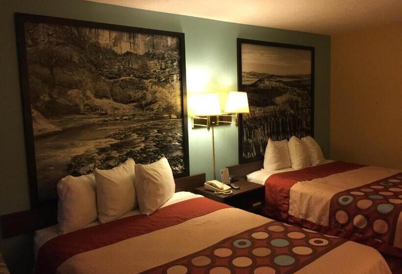 مُتل Super 8 By Wyndham Cedar City
