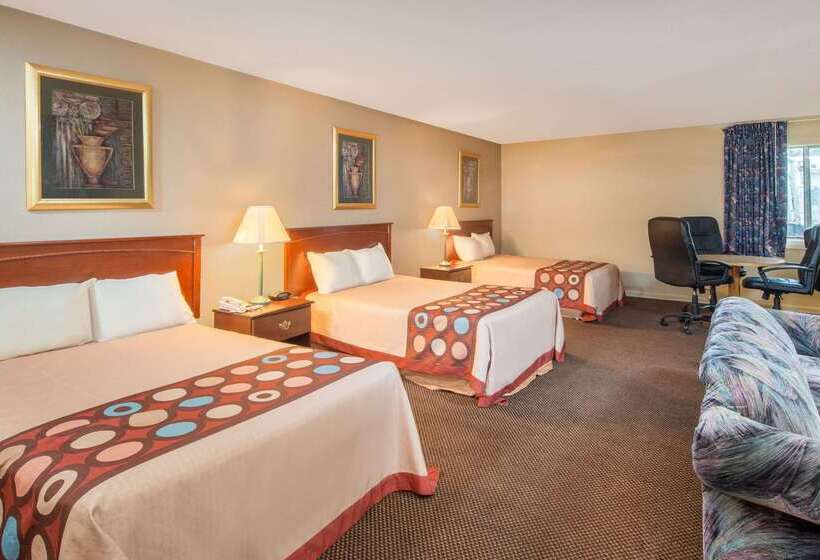 فندق على الطريق Super 8 By Wyndham Centervillerichmond