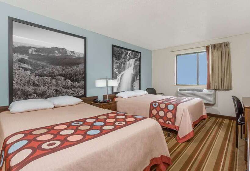 汽车旅馆  Super 8 By Wyndham Danville Va