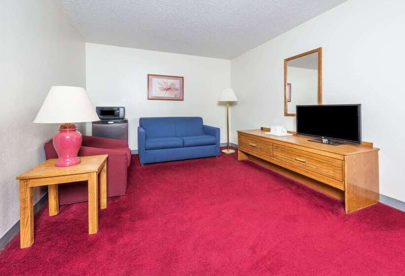 فندق على الطريق Super 8 By Wyndham Front Royal