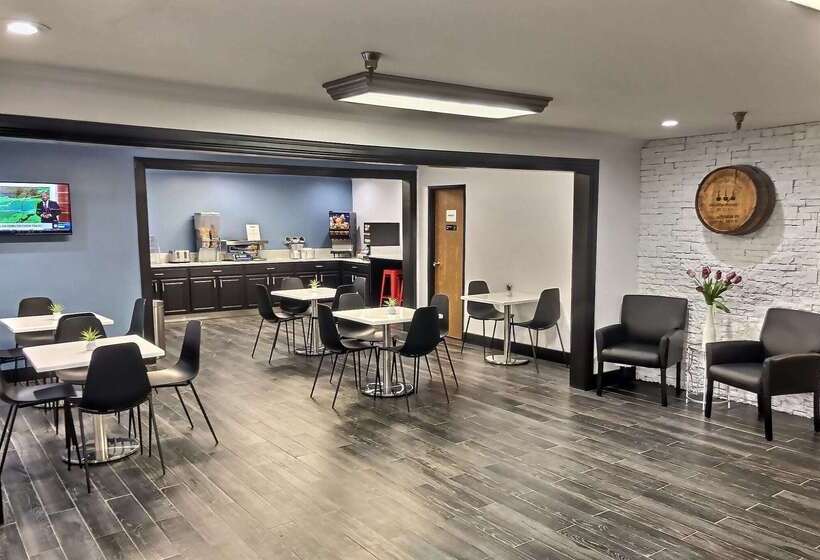 مُتل Super 8 By Wyndham Georgetown