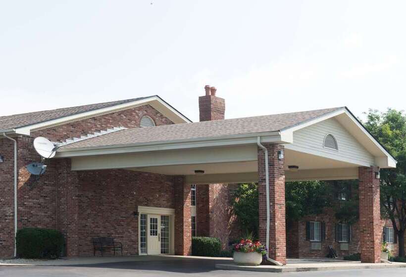 فندق على الطريق Super 8 By Wyndham Greenfield