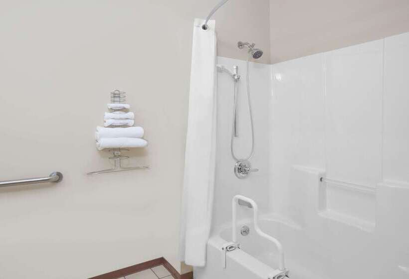 מוטל Super 8 By Wyndham Mason City