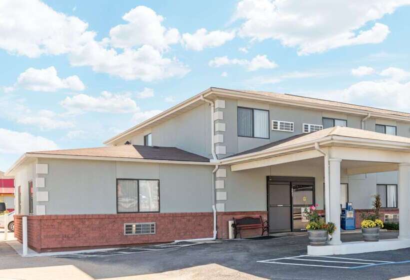 モーテル Super 8 By Wyndham Poplar Bluff Missouri