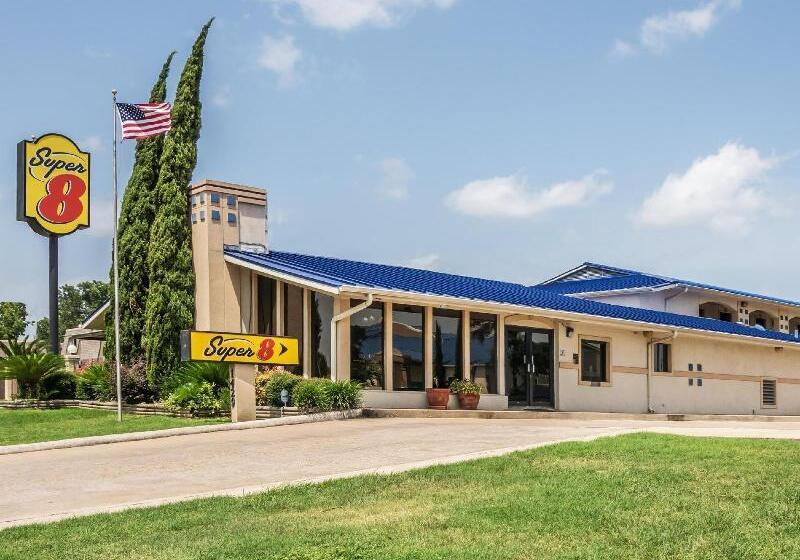 מוטל Super 8 By Wyndham San Marcos