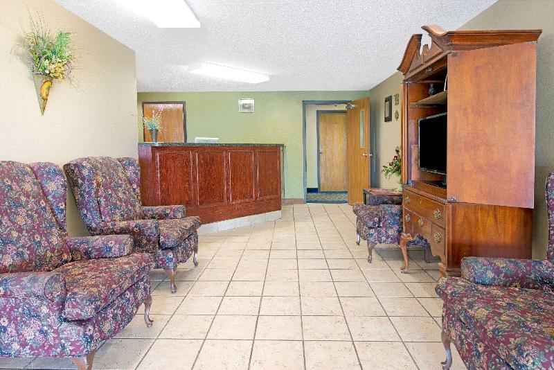 モーテル Super 8 By Wyndham St. Clair Mo