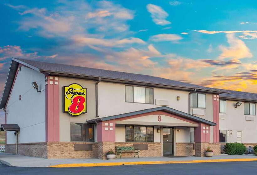 فندق على الطريق Super 8 By Wyndham Winnemucca Nv