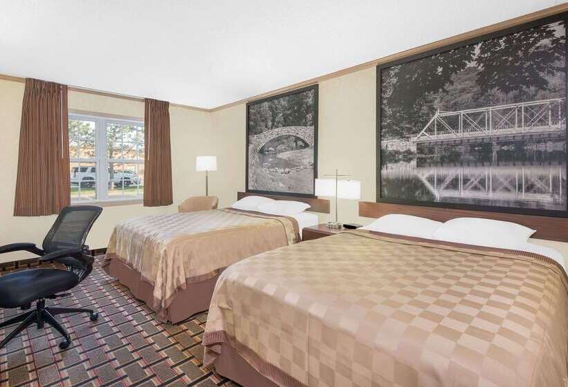 모텔 Super 8 By Wyndham Maumee Perrysburg Toledo Area
