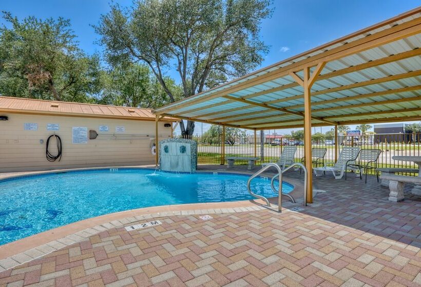 모텔 Texas Inn Donna