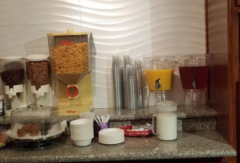 Sunburst Spa & Suites Motel