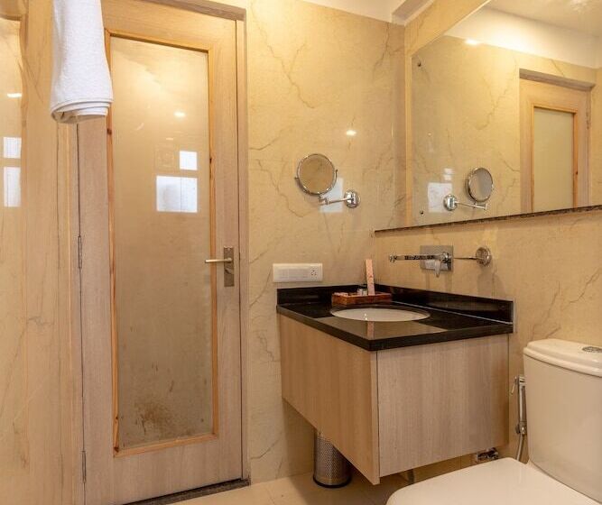 בית מלון כפרי White Rock By The Solitaire Hospitality