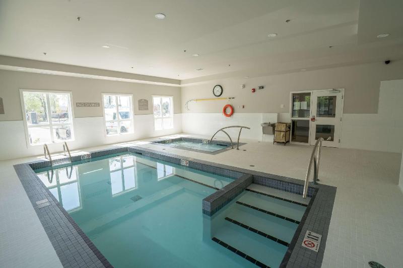 Отель Park Inn By Radisson, Kelowna