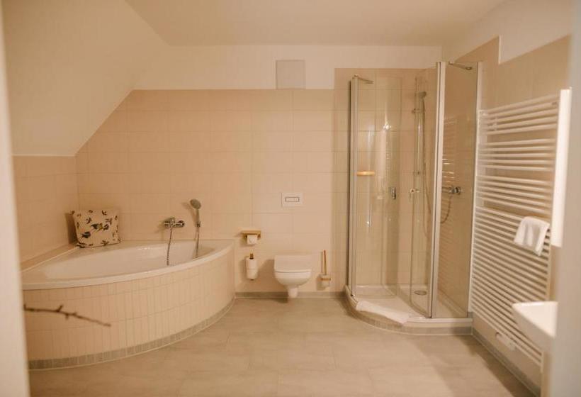 پانسیون Cavalierhaus Branitz