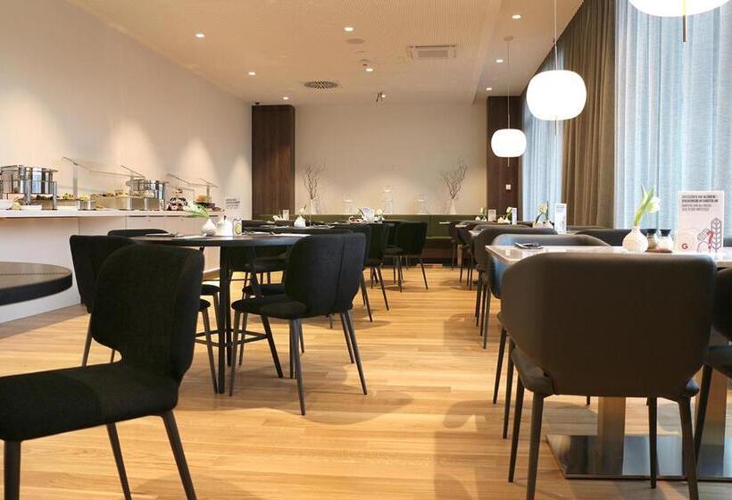 فندق Ginn City And Lounge  Ravensburg