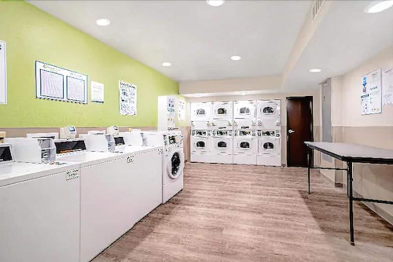 فندق Woodspring Suites Tamarac