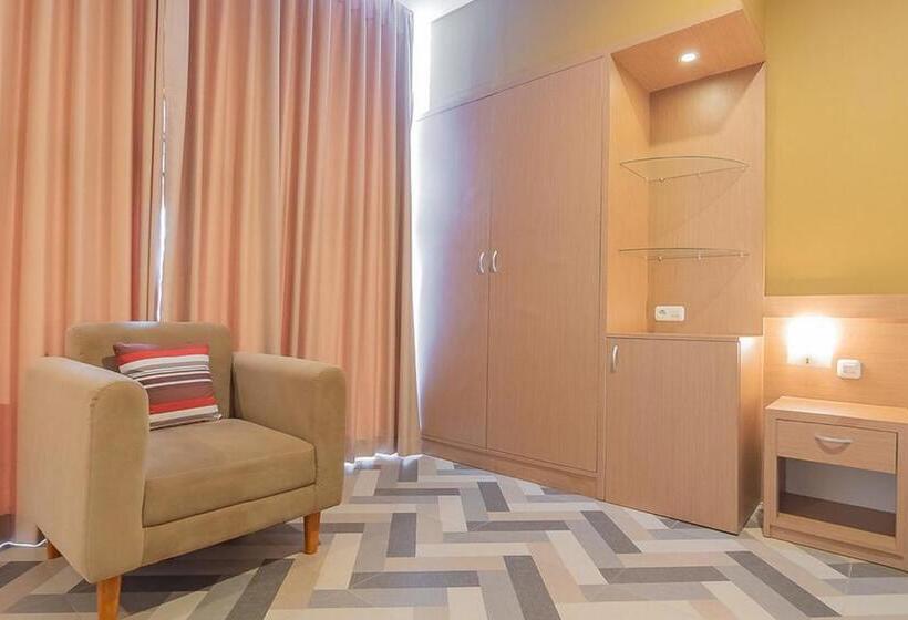 پانسیون Reddoorz Syariah @ Villa Grand Mutiara Tasikmalaya