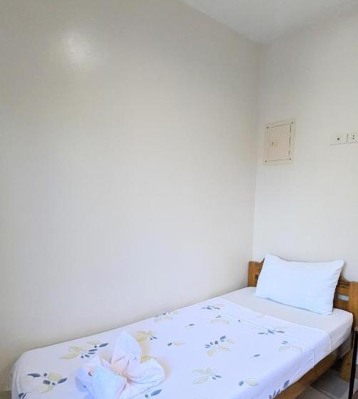 Albergue Charlina Inn Panglao