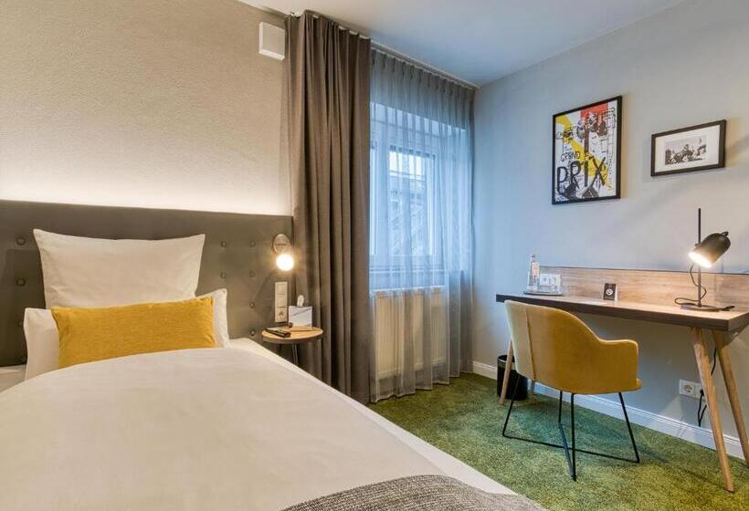 Nyce Hotel Ingolstadt, Trademark Collection By Wyndham