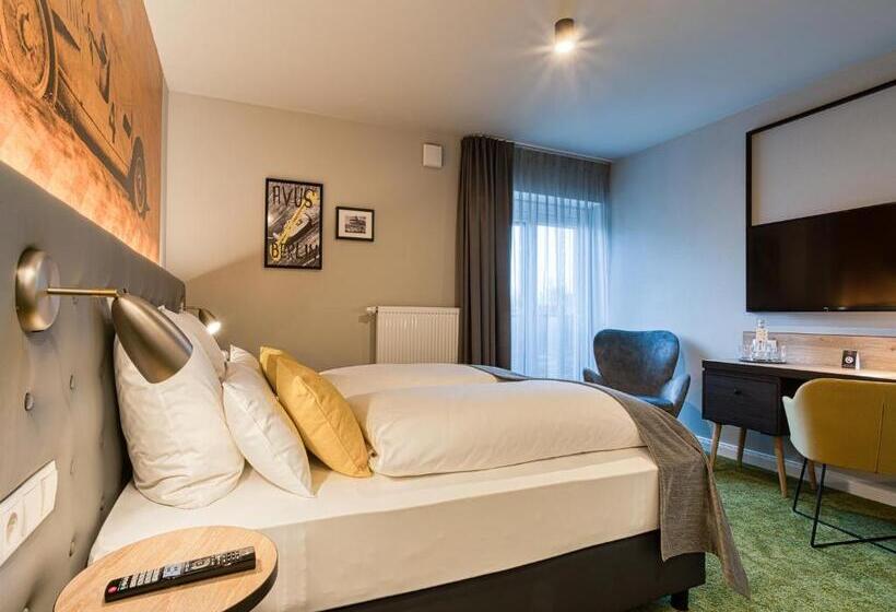 Nyce Hotel Ingolstadt, Trademark Collection By Wyndham