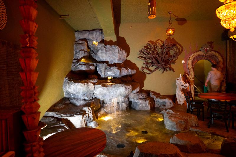 هتل Mcmenamins Elks Temple