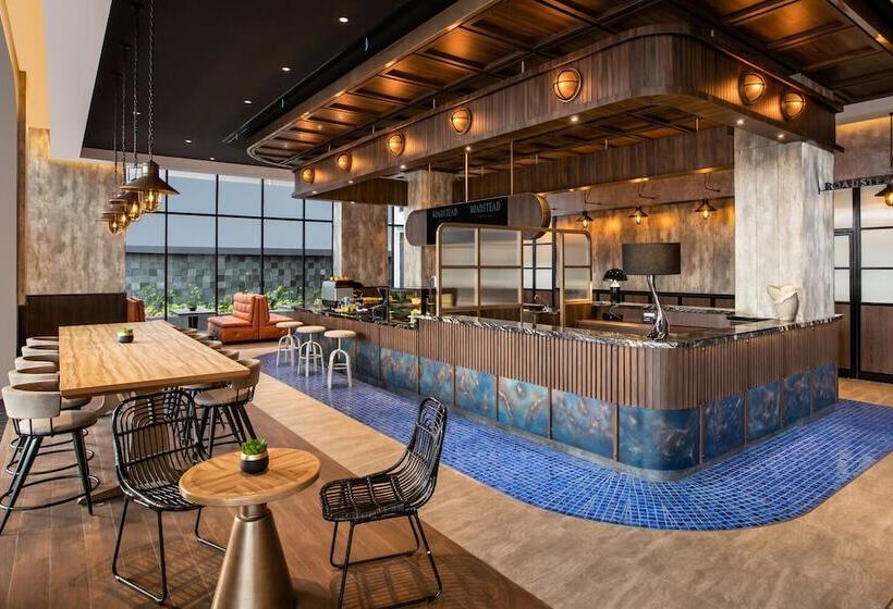 هتل Porta By Ambarrukmo