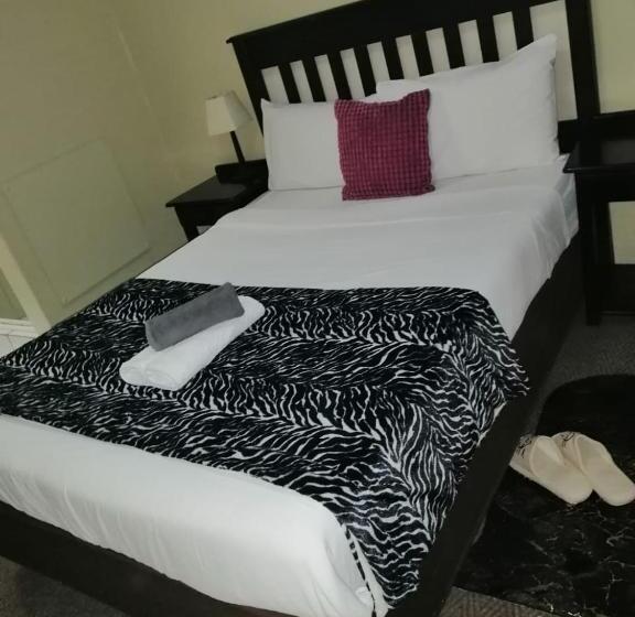 הוסטל Zig Zag Self Catering Accommodation